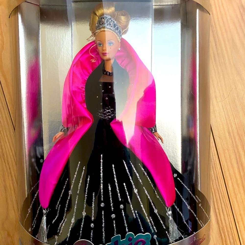 Happy Holidays Barbie